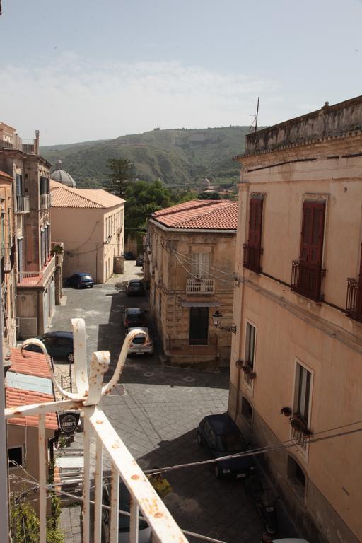 트로페아 Al Vecchio Castello B&B 외부 사진